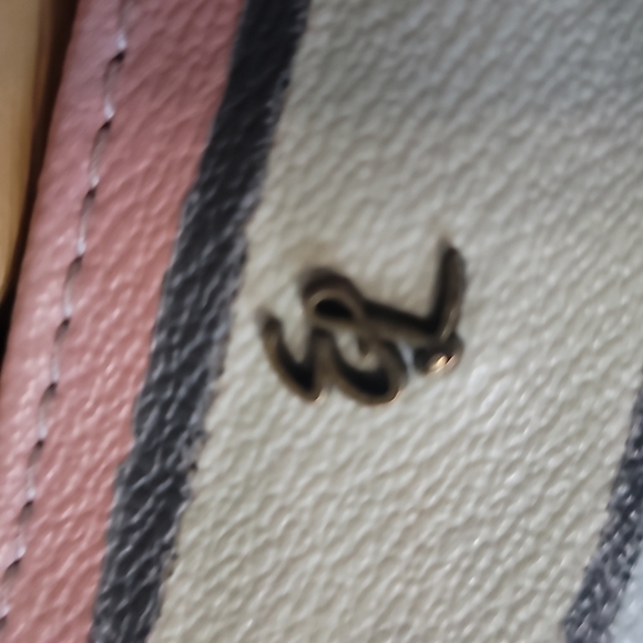 ELLIOT Lucca Y2K Striped Pastel Crossbody - Picture 3 of 12